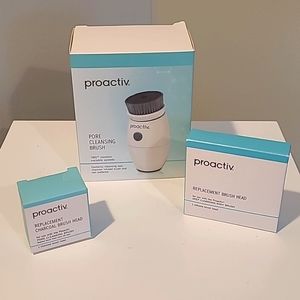 NEW Proactiv Pore Cleansing Brush + Bundle